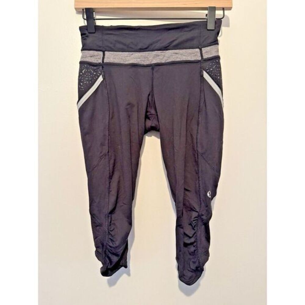 LULULEMON Women's Run Inspire Crop‎ Pants Reflective Leggings Size 4 Black